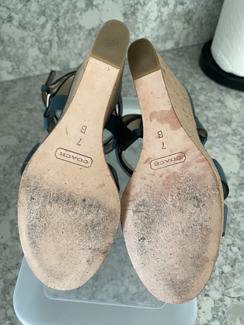 COACH CHARLA PLATFORM STRAPPY SANDAL BLUE VACHETTA LEATHER SIZE 7 PREOWN NO BOX - Picture 8 of 9